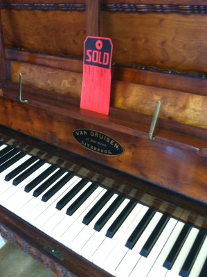 piano 3.jpg