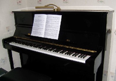 piano1.jpg