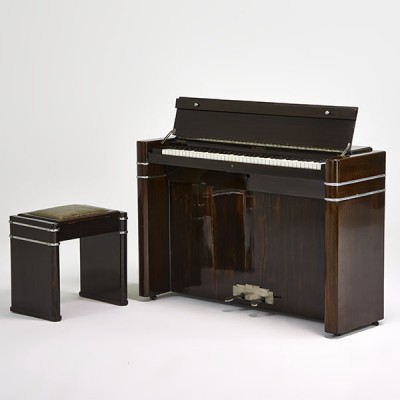 Image of piano overall