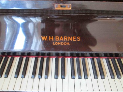 WH Barnes  LOGO.jpg