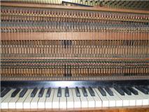 Overdamped piano mechanism